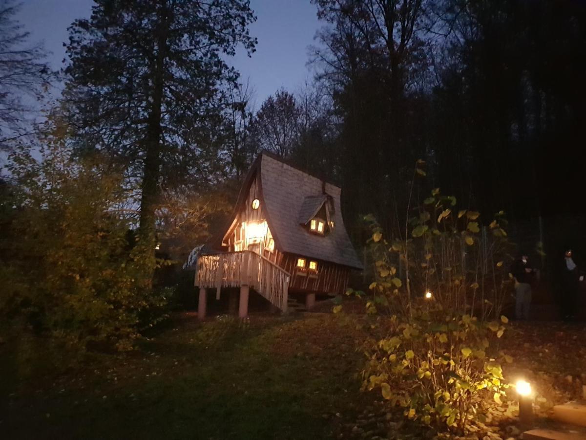 Villa Hexenhaeuschen Am Waldrand à Annweiler am Trifels Extérieur photo