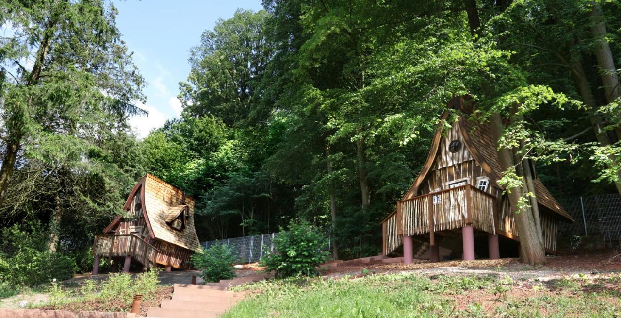 Villa Hexenhaeuschen Am Waldrand à Annweiler am Trifels Extérieur photo